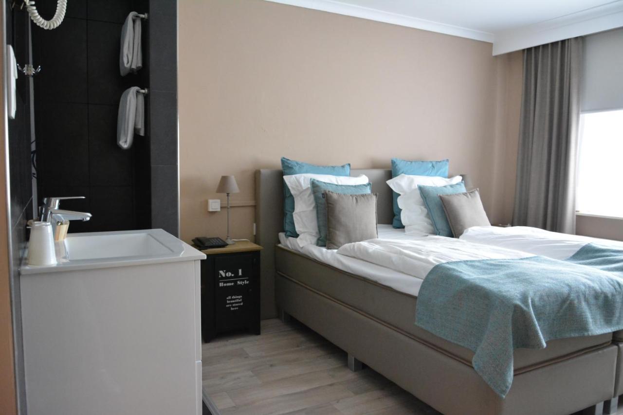 Hotel De Kalvaar Ninove Exteriör bild