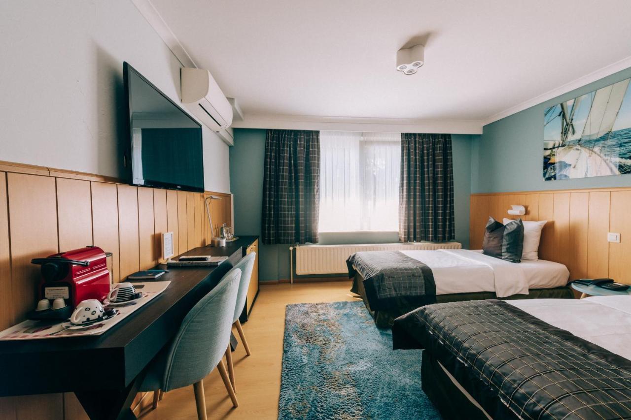 Hotel De Kalvaar Ninove Exteriör bild